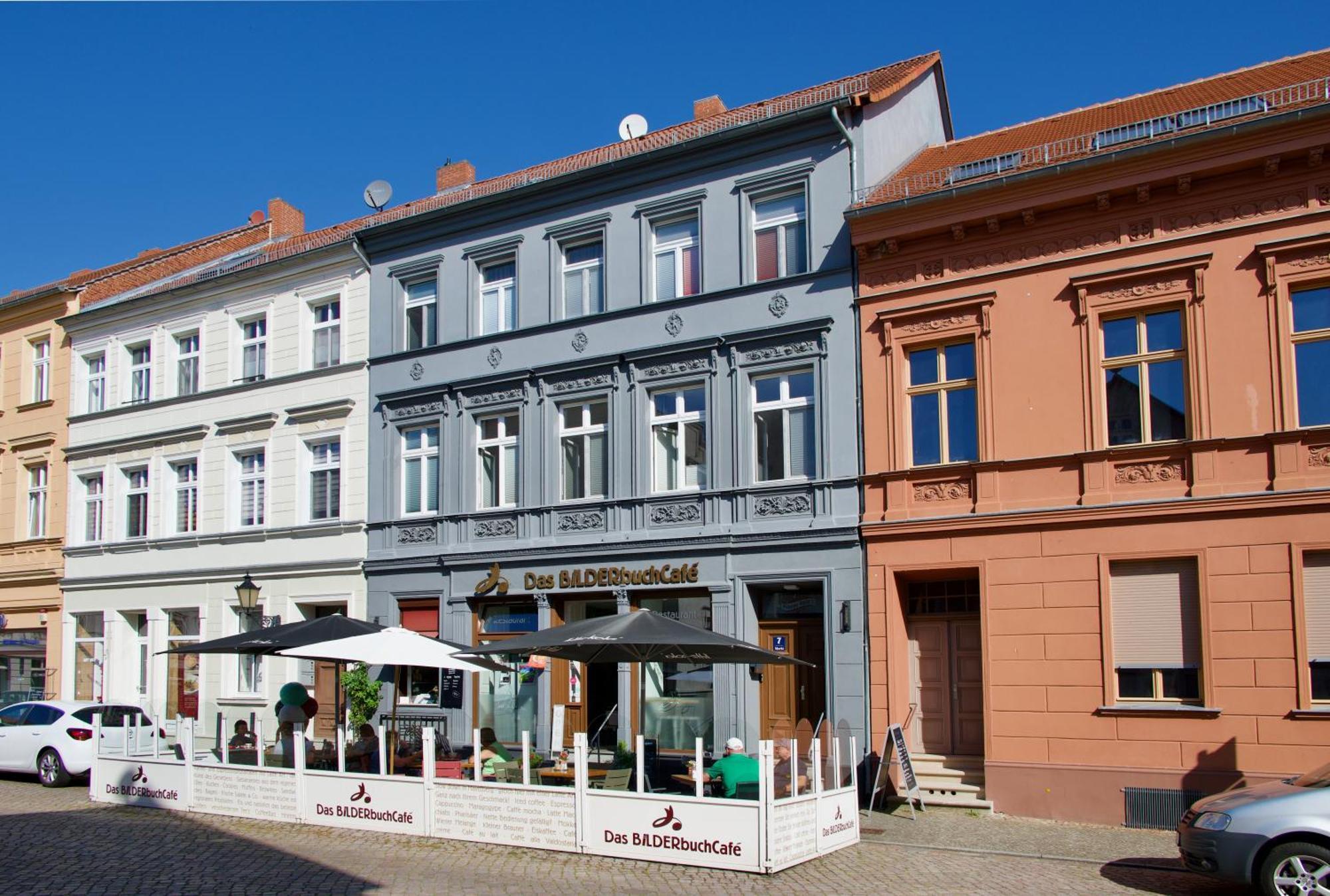 Das Bilderbuchcafe - Ferien Apartment No 5 - Markt 7 Хафельберг Экстерьер фото