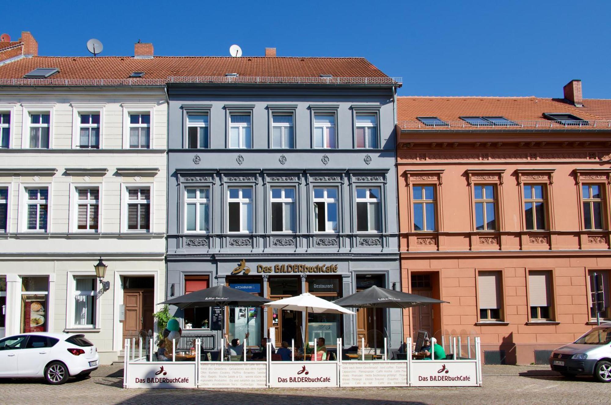 Das Bilderbuchcafe - Ferien Apartment No 5 - Markt 7 Хафельберг Экстерьер фото
