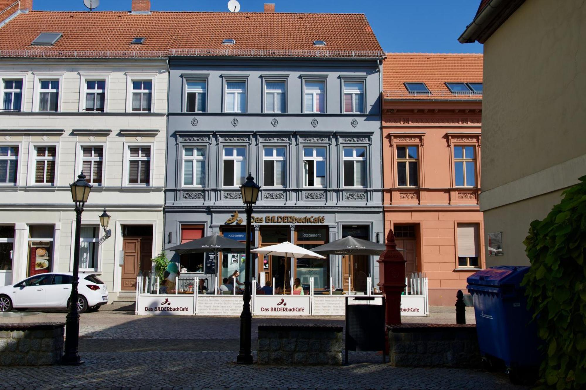 Das Bilderbuchcafe - Ferien Apartment No 5 - Markt 7 Хафельберг Экстерьер фото